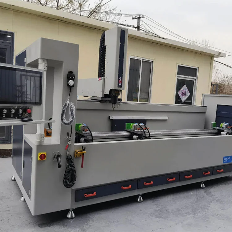 Μηχανή φρέζας CNC 1500mm για βιομηχανικό αλουμίνιο
