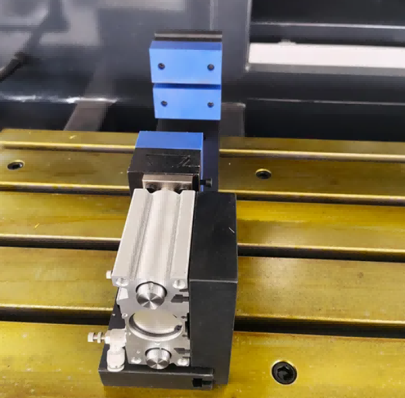 4M CNC Machining Center with Automatic Tool Changer (ATC)